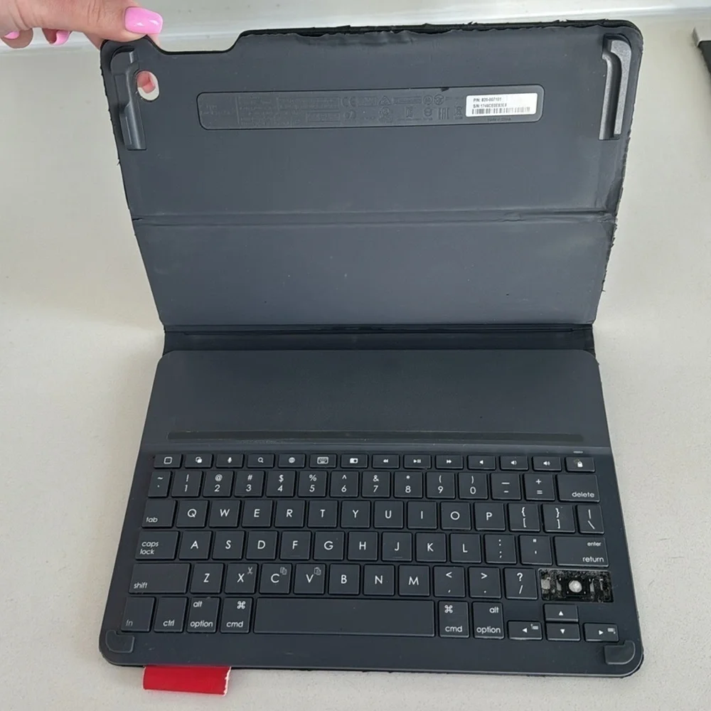 Logitech iPad Keyboard